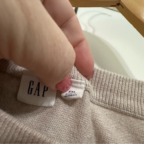 Tan and Cream/white stripe sweater - Picture 4 of 5